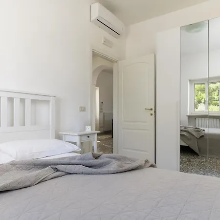 Villa Gabriella Con Piscina By Wonderful Italy *